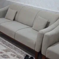 مبل راحتی پنچ نفره بسیار سالم