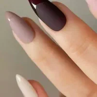 خدمات ناخن کاشت ترمیم لمنیت ژلیش دست و پا