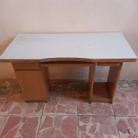 میز کامپیوتر