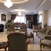 ۱۳۵ متر ۳ خواب  تکواحدی لوکیشن طلایی