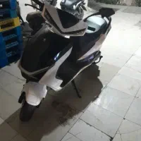 موتور لاکی