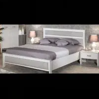 تخت خواب و پاتختی دونفره