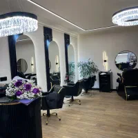 لاین در سالن زیبایی لاکچری