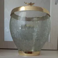 سطل شیشه ای