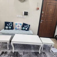 پاف صندوق دار و دوعدد صندلی
