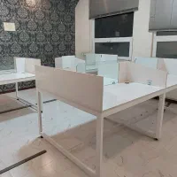 4 میز کار در حد نو