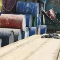 اجاره نردبان چوبی تخته بشکه فرقون حسین