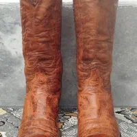 چکمه تعزیه خوانی و سوارکاری