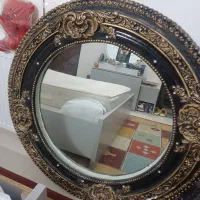 اینه گرد دور کار شده