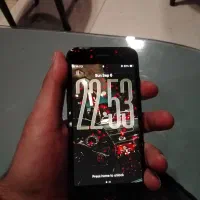 آیفون se 2020 حافظه 128 بسیار سالم