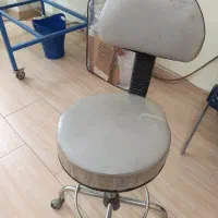 صندلی آزمایشگاه