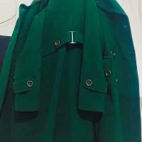 پالتو|لباس|گرمدره, |دیوار