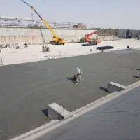 اجرای بتن ریزی با ماله پروانه