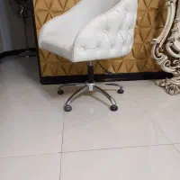 صندلی کوتاهی