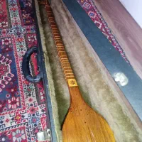 ۳تار قدیمی یاری