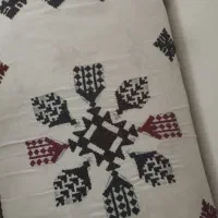 بالشت کناره در حد نونو