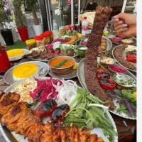 نیروی خانم برای رستوران کبابی
