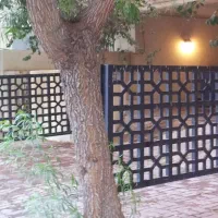 درب فلزی بسیار مقاوم و سنگین طرح مشبک زیبا