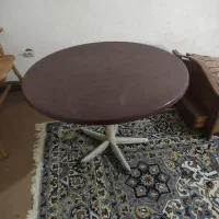 میز غذاخوری گرد چوبی