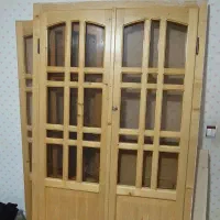 ی لنگه در ویترینی