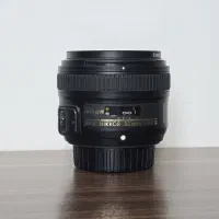 لنز دوربین نیکون ۵۰ میلی‌متر f1.8