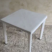 میز پلاستیکی ۴نفره