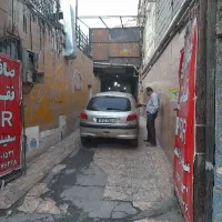 200-متر-تعمیرگاه-در-فرحزاد