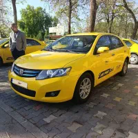 آریو تاکسی فرودگاه اتوماتیک