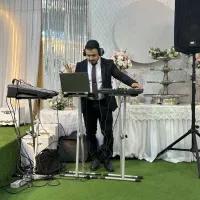 دیجی و خواننده آقا،مجری گری،مدیریت مراسم