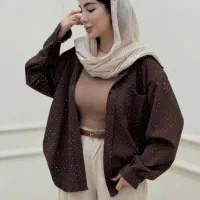 مانتو|لباس|شیراز, لب آب|دیوار