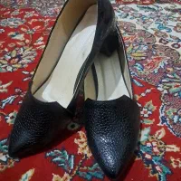 کفش کاملا شیک و نو
