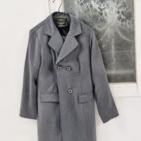 مانتو شلوار اداری طوسی همراه مقنعه مشکی