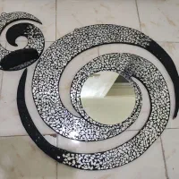 آینه و شمعدان دیواری