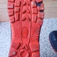 کفش اینم کار