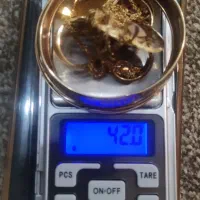 فروش چند قطعه طلا
