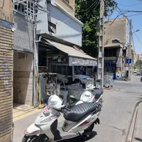 اجاره مغازه ۹ متری همراه ابو برق و گاز و تلفن|اجارهٔ مغازه و غرفه|تهران, آذری|دیوار