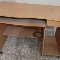 میز کامپیوتر