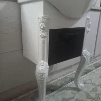 روشویی سرویس بهداشتی