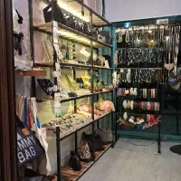 فروش اکسسوری ،بدلیجات و ساعت و کیف ،مریداگالری