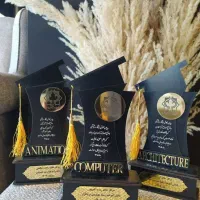 تندیس فارغ التحصیلی دانشگاه