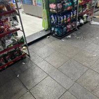 به یک نفر جهت کاردر سوپرمارکت