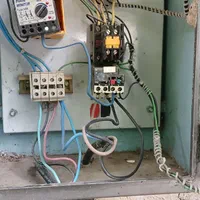 برق،برقکار حرفه ای با بیش از ۴۰سال سابقه کاری