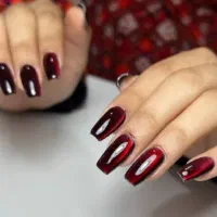 مدل برای ترمیم ناخن
