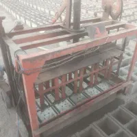 دستگاه بلوک زنی دستی