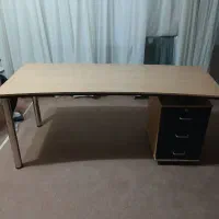 میز تحریر با کشو