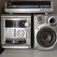 یک دستگاه صوتی۳دیسک و DvDسه دیسک