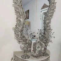 آینه و شمعدان برنجی