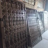 درب آکاردئونی حفاظ‌چی