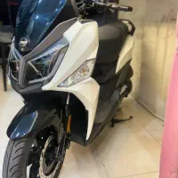 موتور j200 / مدل ۱۴۰۴ / در حد صفر