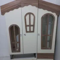 کمد بچه نوجوان